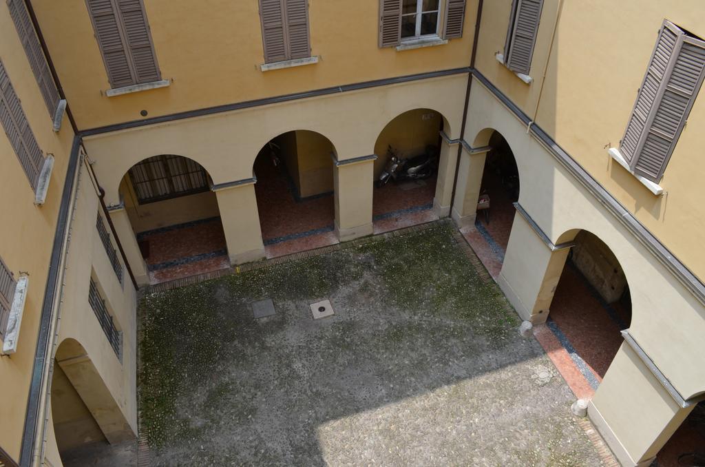 Heart Of Parma Apartman Szoba fotó